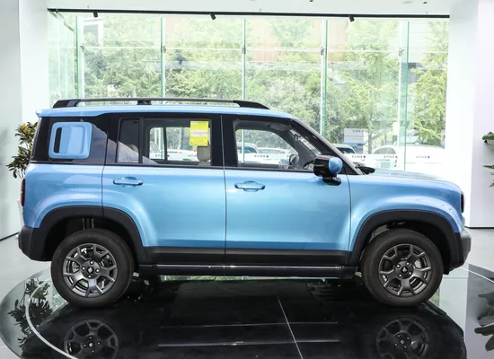 China Car Auto High Speed Electric Wuling Baojun Yueye Plus Mini SUV